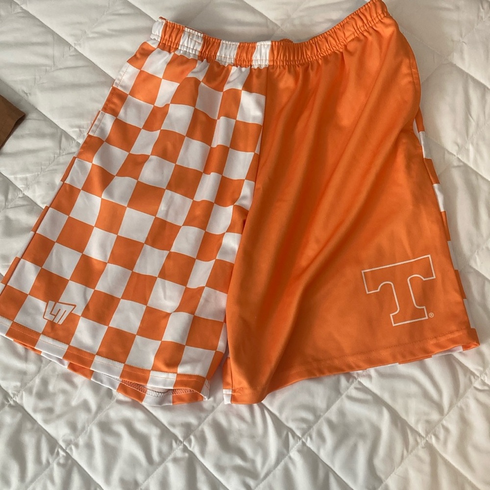 orange/white Tennessee volunteers shorts